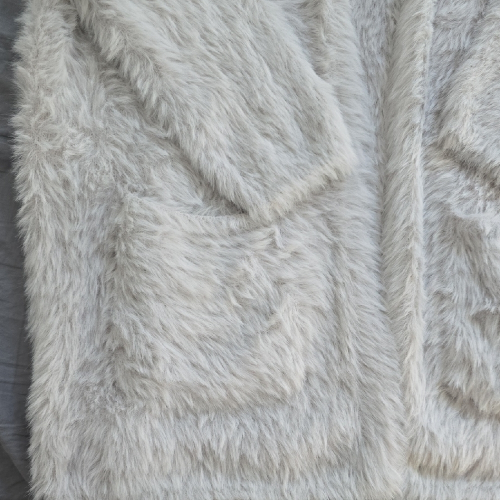 Free People Silver Cloud Faux Fur Cardigan Sweater Size S - Picture 5 of 6